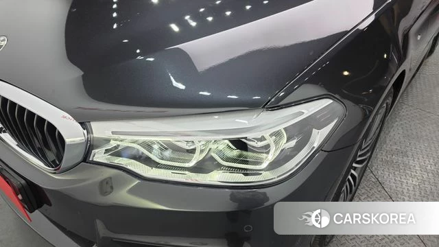 BMW 5 Series (G30) id 4286146 из Кореи 14