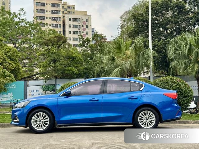 Ford Fox id 4380704 из Китая 14