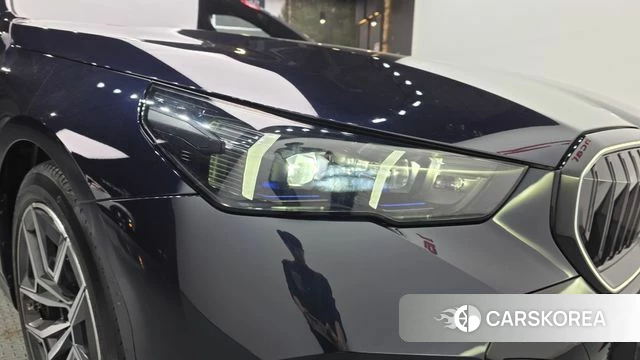 BMW 5 Series (G60) id 4871123 из Кореи 14