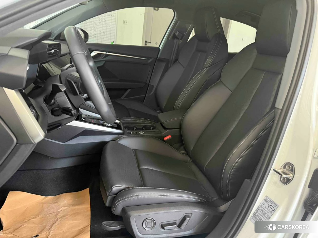 Audi A3 id 4487510 из Китая 14