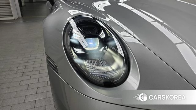 Porsche 911(992) id 4480872 из Кореи 14