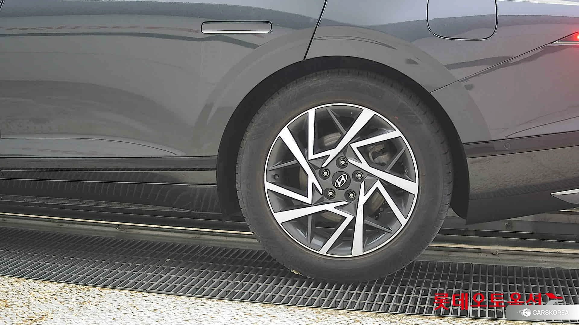 Hyundai Grandeur Hybrid id 4289329 из Кореи 14