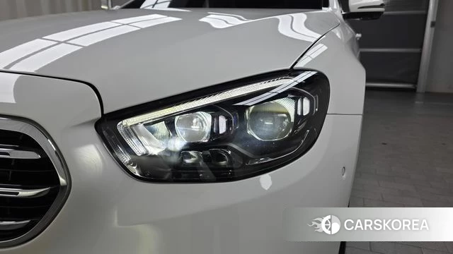 Mercedes-Benz E-Class W213 id 4665870 из Кореи 14