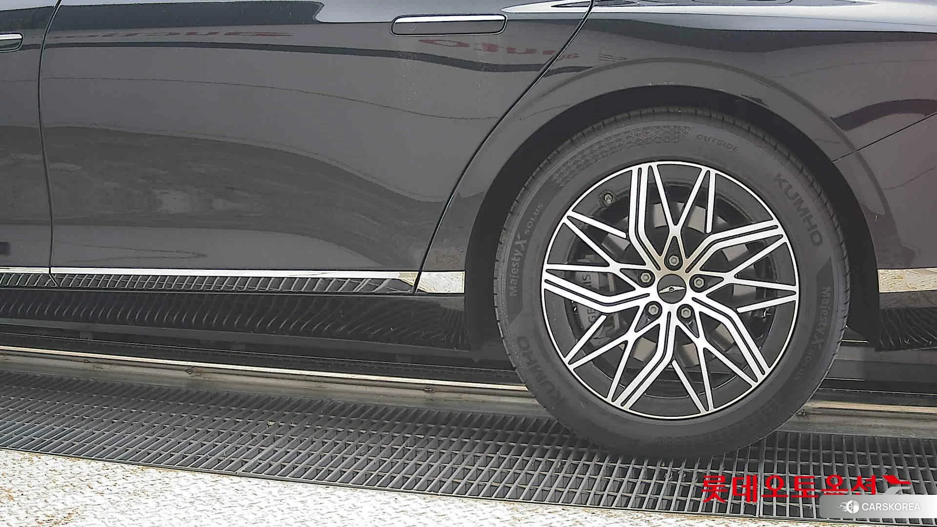 Hyundai G90 id 4296773 из Кореи 14