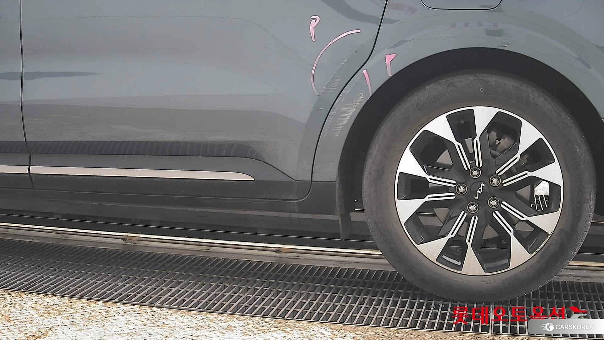 Kia Carnival id 3888400 из Кореи 14