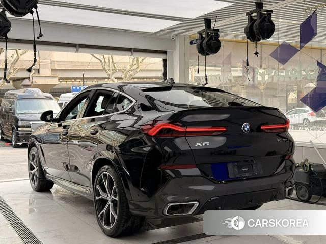 BMW X6 id 4240139 из Китая 14