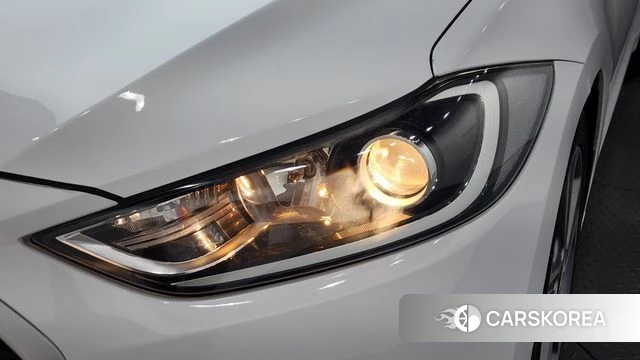 Hyundai Avante AD id 4574474 из Кореи 14