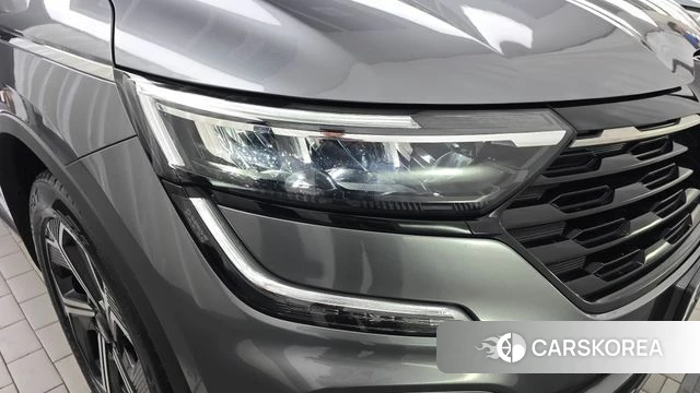Renault Korea (Samsung) The New QM6 id 4792248 из Кореи 14