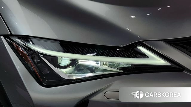 Lexus UX250h id 4632954 из Кореи 14