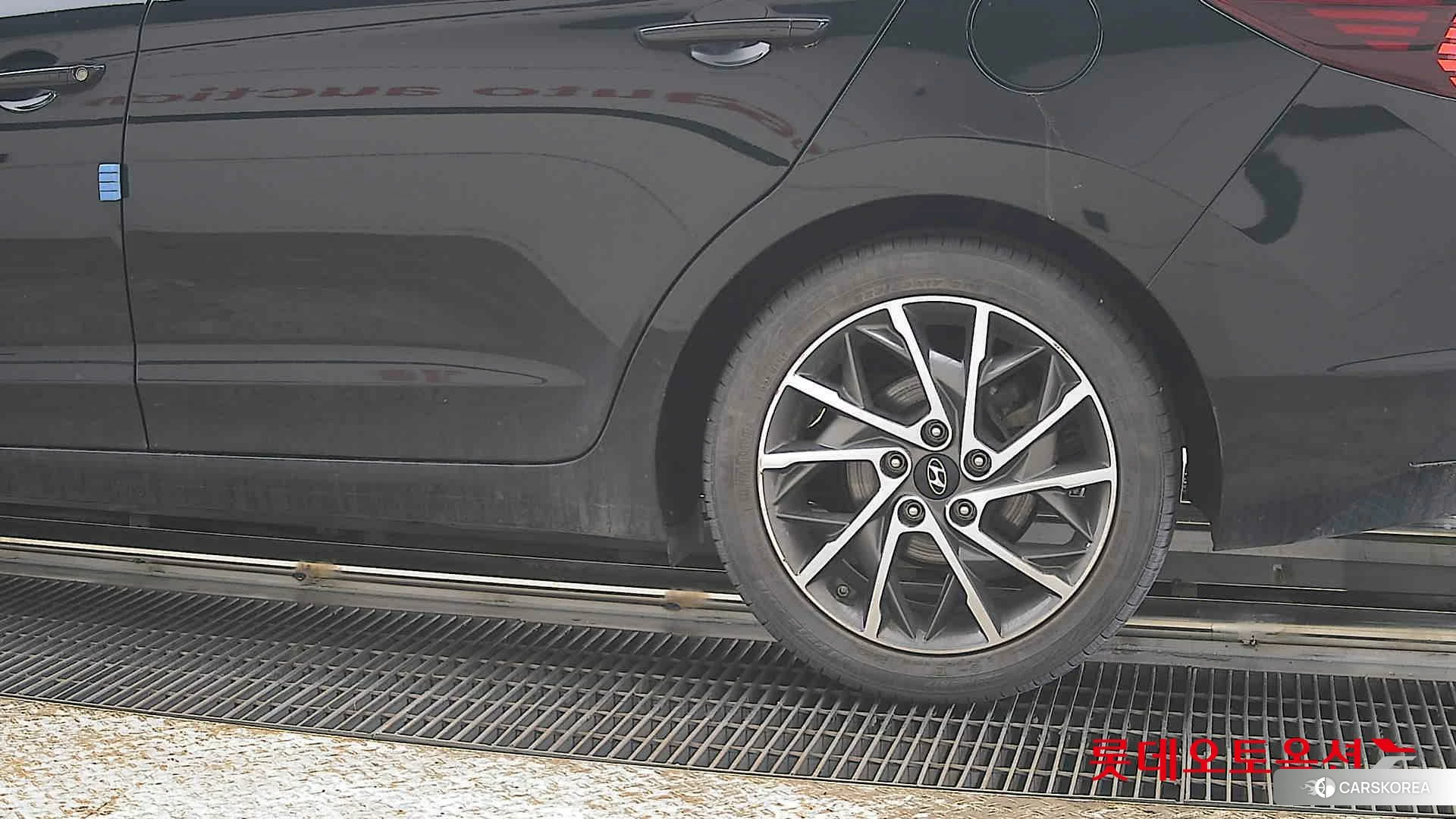 Hyundai Avante id 3869253 из Кореи 14