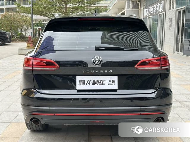 Volkswagen Touareg id 4262117 из Китая 14