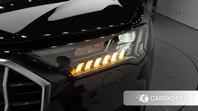 Audi Q7 (4M) id 4696345 из Кореи 14