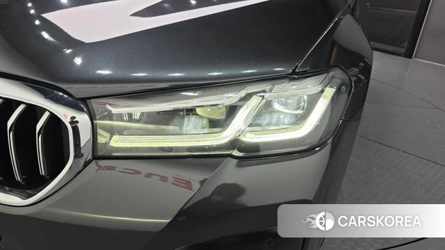 BMW 5 Series (G30) id 4395759 из Кореи 14