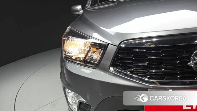 Ssangyong The New Korando Sports id 4574657 из Кореи 14