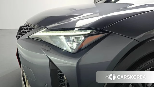 Lexus UX250h id 4362105 из Кореи 14
