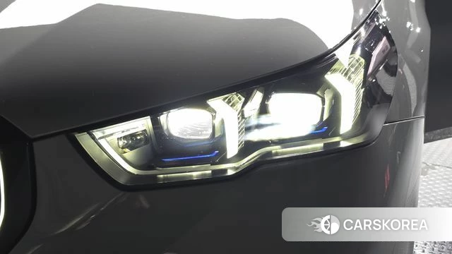 BMW 5 Series (G60) id 4548624 из Кореи 14