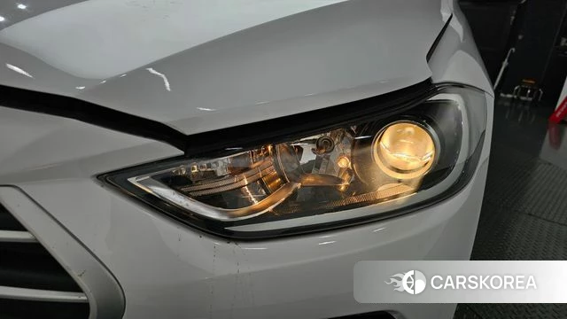 Hyundai Avante AD id 4197179 из Кореи 14