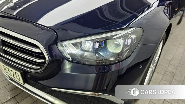 Mercedes-Benz E-Class W213 id 4614112 из Кореи 14