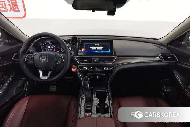 Honda Accord id 4273359 из Китая 14