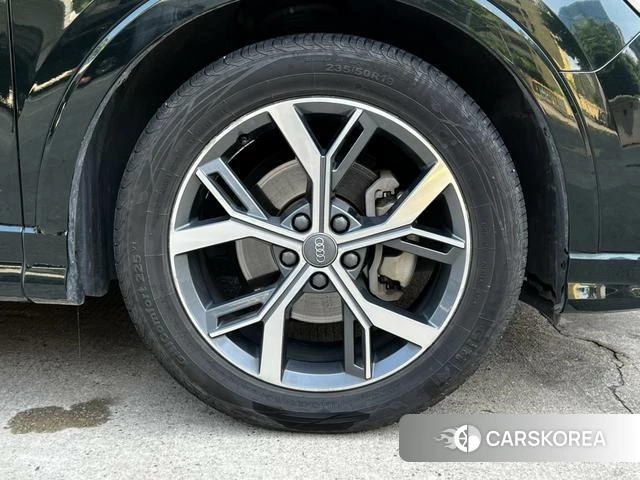 Audi Q3 Sportback id 4278761 из Китая 14