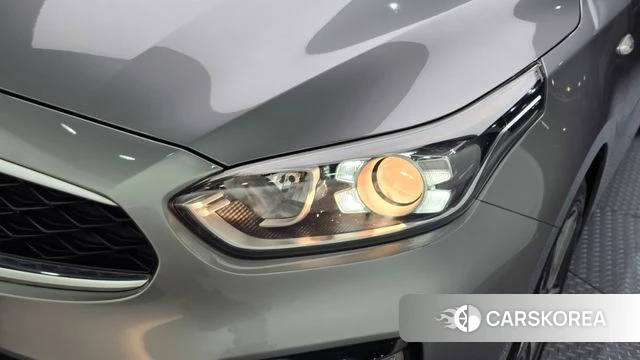 Kia Come New K3 id 4458708 из Кореи 14