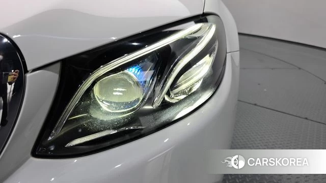 Mercedes-Benz E-Class W213 id 4225375 из Кореи 14