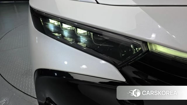 Toyota Crown Crossover id 4329574 из Кореи 14