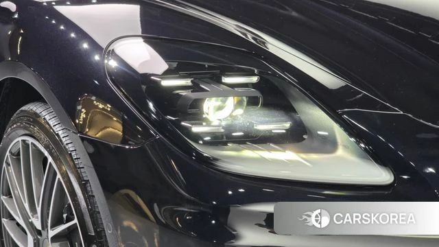 Porsche Panamera (976) id 4847579 из Кореи 14