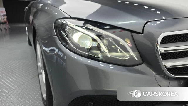 Mercedes-Benz E-Class W213 id 4286255 из Кореи 14