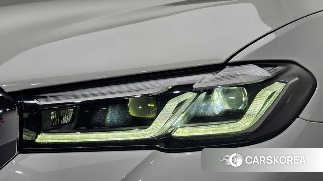 BMW 5 Series (G30) id 4783570 из Кореи 14