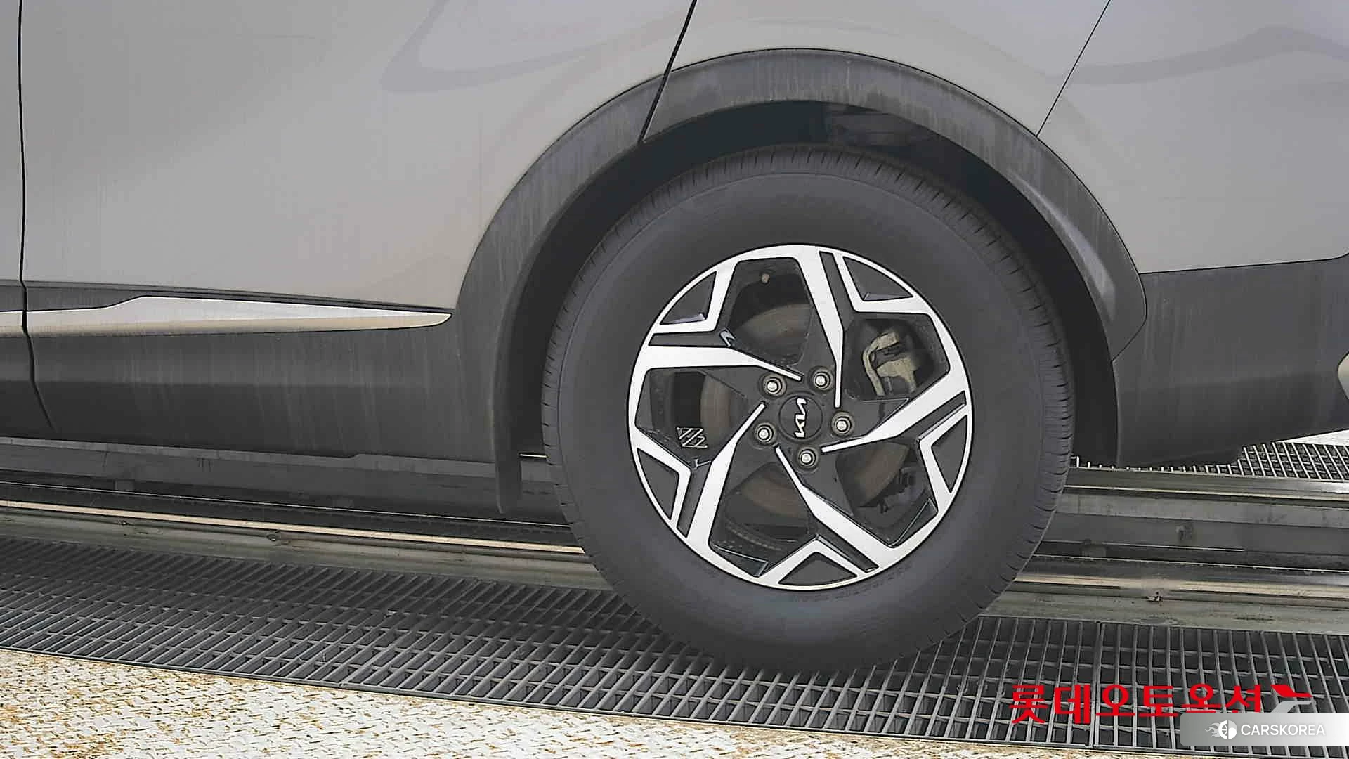 Kia Sportage id 4289543 из Кореи 14
