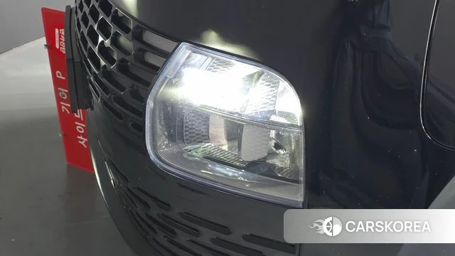 Hyundai Staria id 4618466 из Кореи 14
