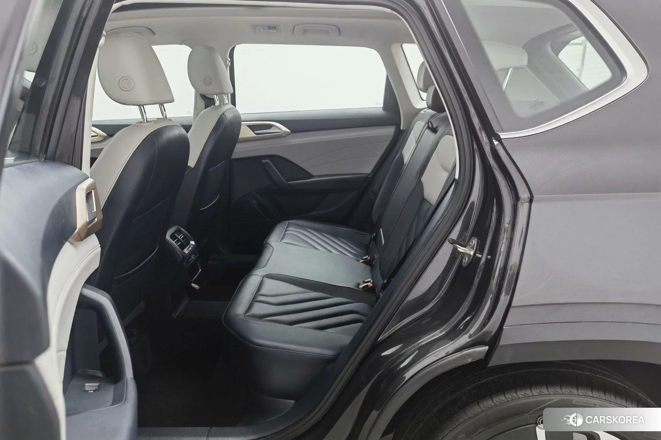 Volkswagen Tharu id 4451868 из Китая 14