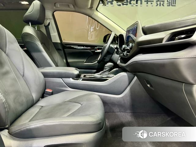 Toyota Highlander id 3837407 из Китая 14