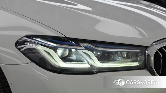 BMW 5 Series (G30) id 4880678 из Кореи 14