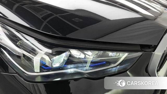 BMW 5 Series (G60) id 4499934 из Кореи 14