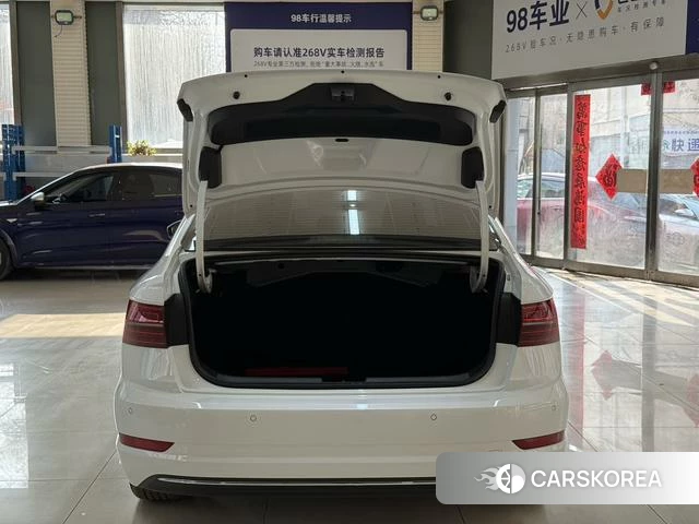 Volkswagen Sagitar id 4298175 из Китая 14