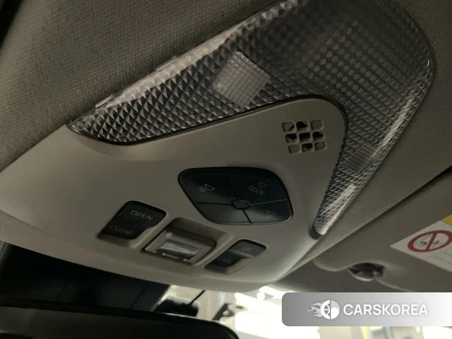 Toyota IZOA id 4235851 из Китая 14