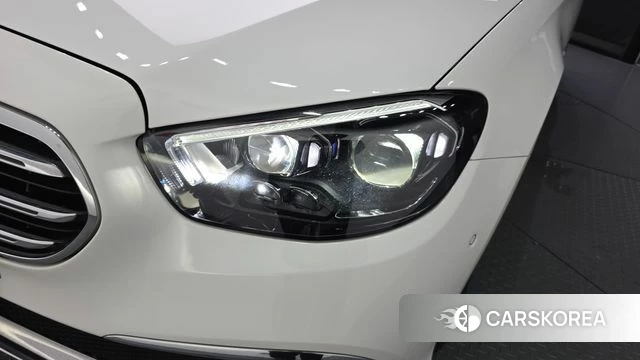Mercedes-Benz E-Class W213 id 4303907 из Кореи 14