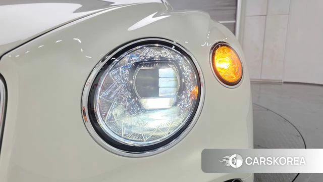 Bentley Continental GT 3rd Generation id 4698001 из Кореи 14