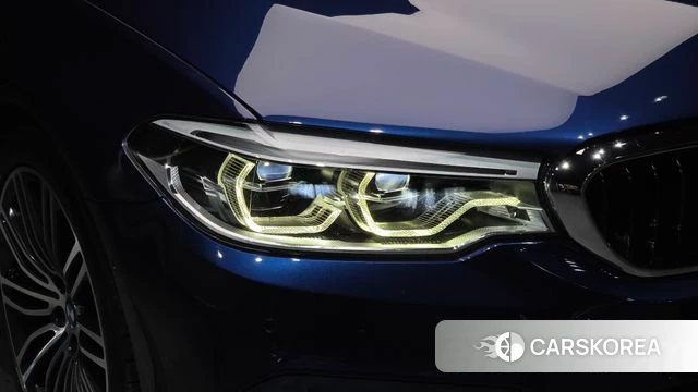 BMW 5 Series (G30) id 4662689 из Кореи 14