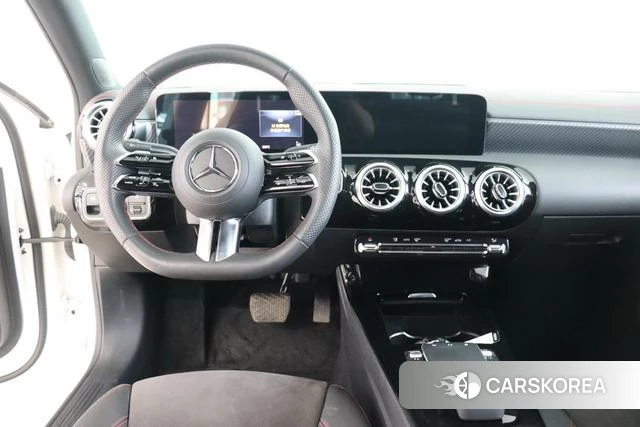 Mercedes-Benz Class A id 4301138 из Китая 14