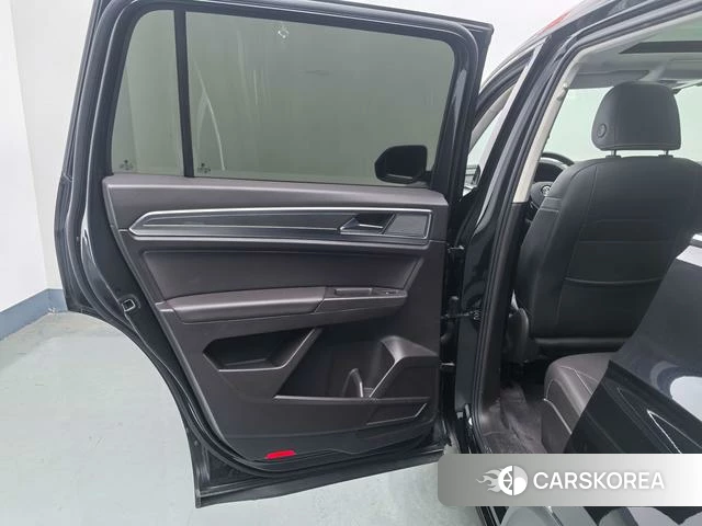 Volkswagen Tourang id 4257851 из Китая 14
