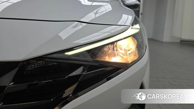 Hyundai Avante Hybrid (CN7) id 4506397 из Кореи 14
