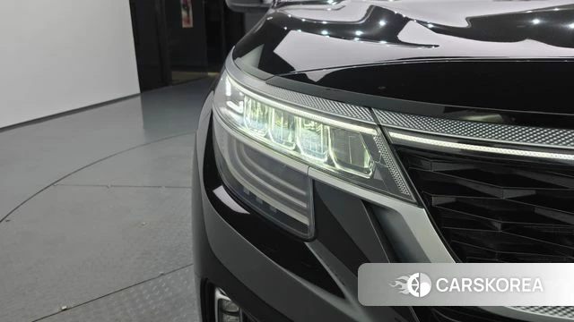 Kia Seltos id 4501092 из Кореи 14