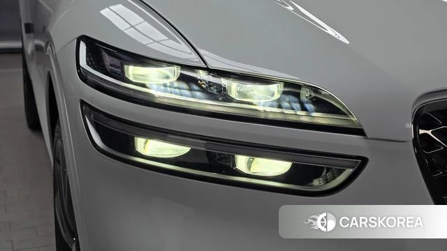 Genesis GV70 id 4636953 из Кореи 14