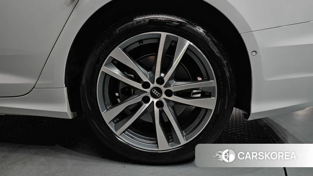 Audi A6 (C8) id 4593391 из Кореи 14