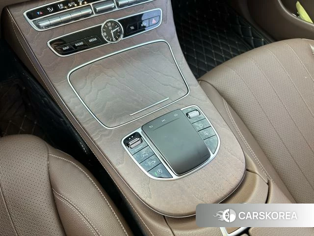 Mercedes-Benz E-class id 4215200 из Китая 14