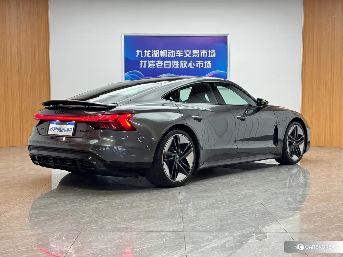 Audi RS e-tron GT id 4599759 из Китая 14