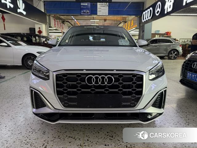 Audi Q2L id 4314578 из Китая 14
